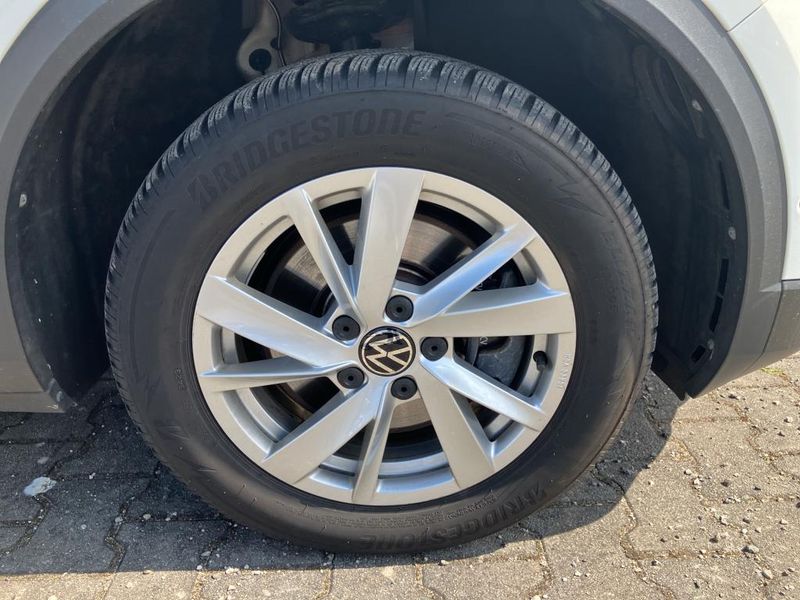 Volkswagen T-Roc 2.0 TDI Life — zdjęcie 22