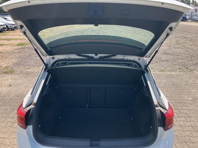 Volkswagen T-Roc 2.0 TDI Life — zdjęcie 16