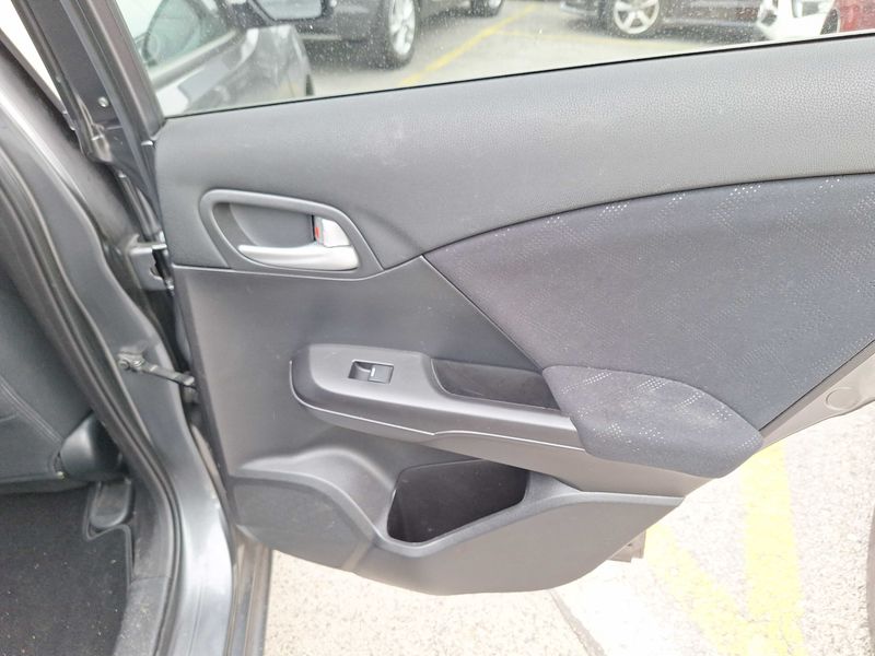 Honda Civic 1.6 DTEC Lifestyle 2014 – снимка 37