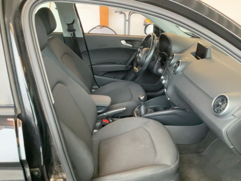 Audi A1 Sportback 1.4 TFSI — zdjęcie 11