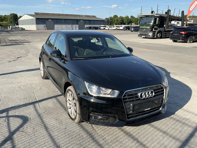 Audi A1 Sportback 1.4 TFSI — zdjęcie 8
