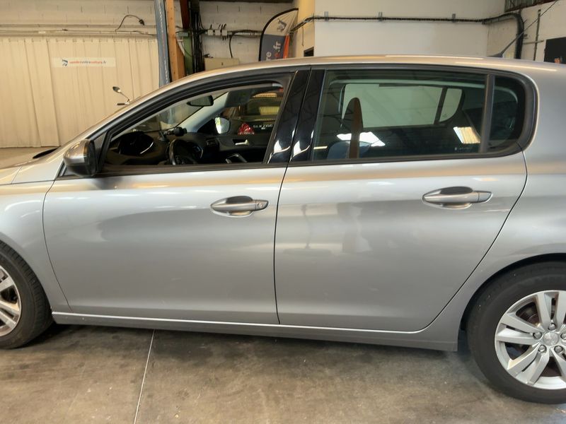 Peugeot 308 1.6 Blue-HDi Active Business 2017 – снимка 4