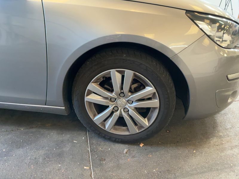 Peugeot 308 1.6 Blue-HDi Active Business 2017 – снимка 11