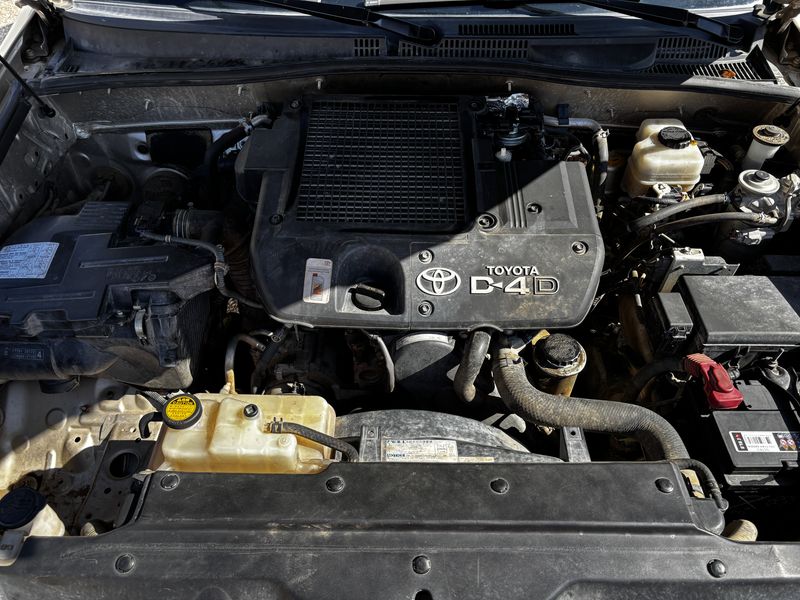 Toyota Land Cruiser 3.0 D-4D VX — zdjęcie 22