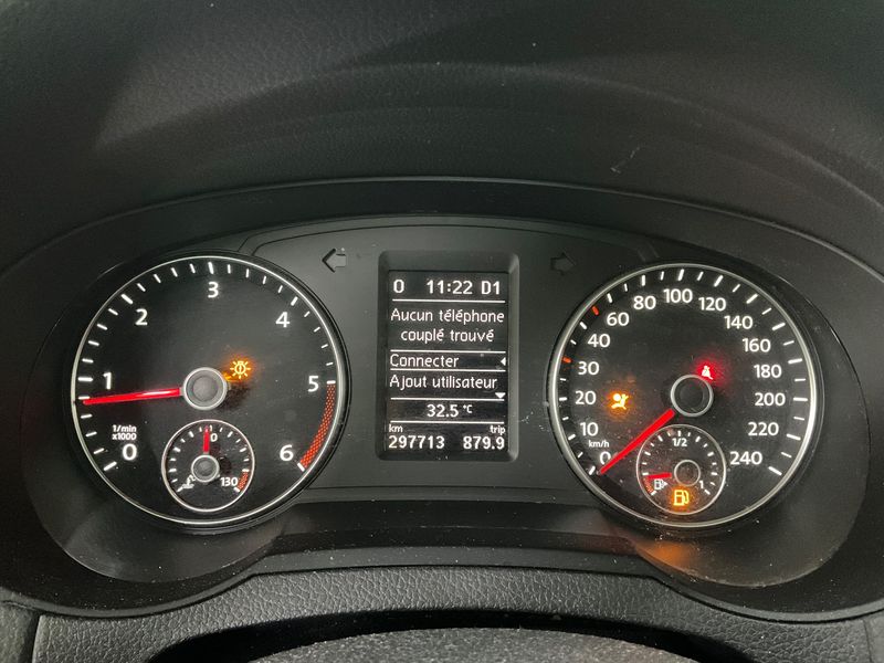 Volkswagen Sharan 2.0 TDI Cup BlueMotion Tech — zdjęcie 13