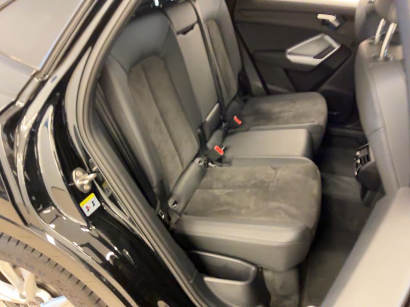 Audi Q3 Sportback 40 TFSI quattro S line — zdjęcie 14