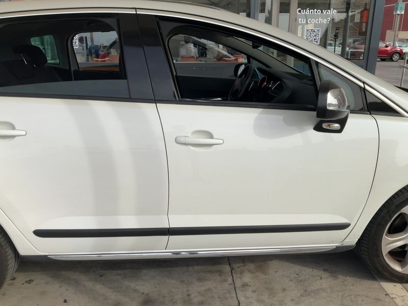 Peugeot 3008 1.6 HDi Allure 2012 – снимка 10