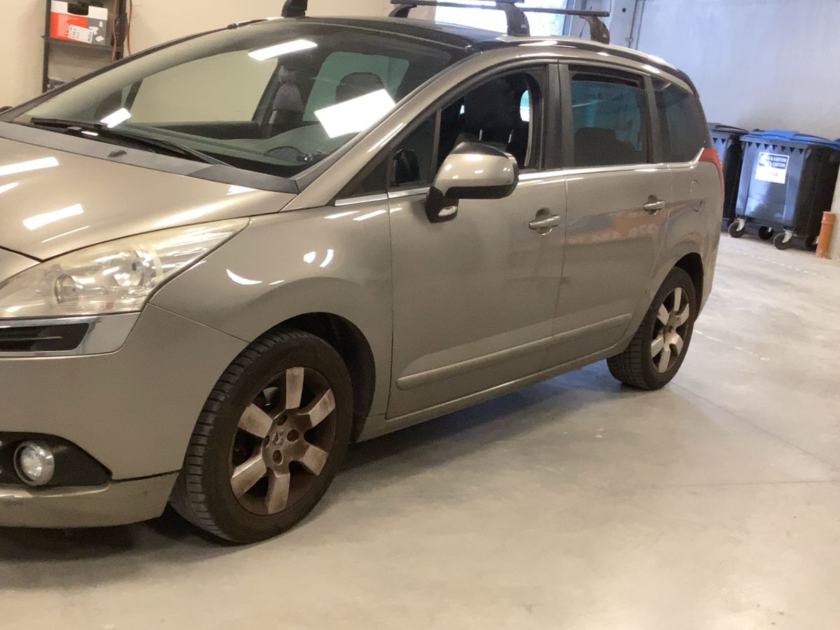 Peugeot 5008 1.6 HDi Style