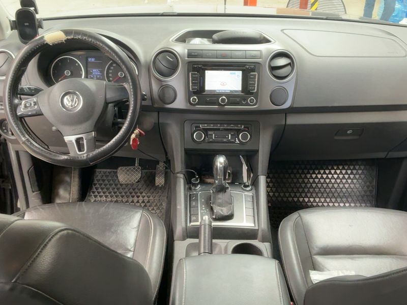 Volkswagen Amarok 2.0 TDI Highline DoubleCab 4Motion — zdjęcie 12