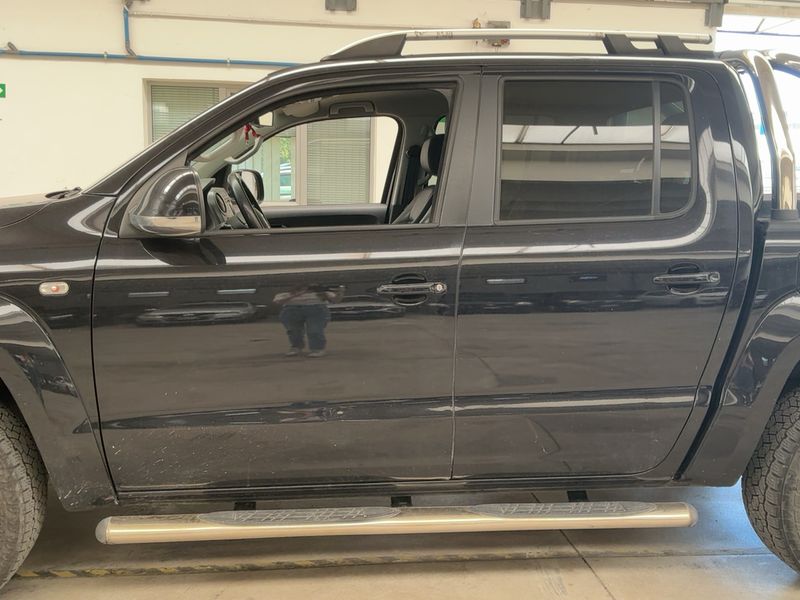 Volkswagen Amarok 2.0 TDI Highline DoubleCab 4Motion — zdjęcie 4
