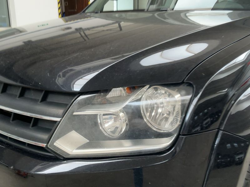 Volkswagen Amarok 2.0 TDI Highline DoubleCab 4Motion — zdjęcie 2