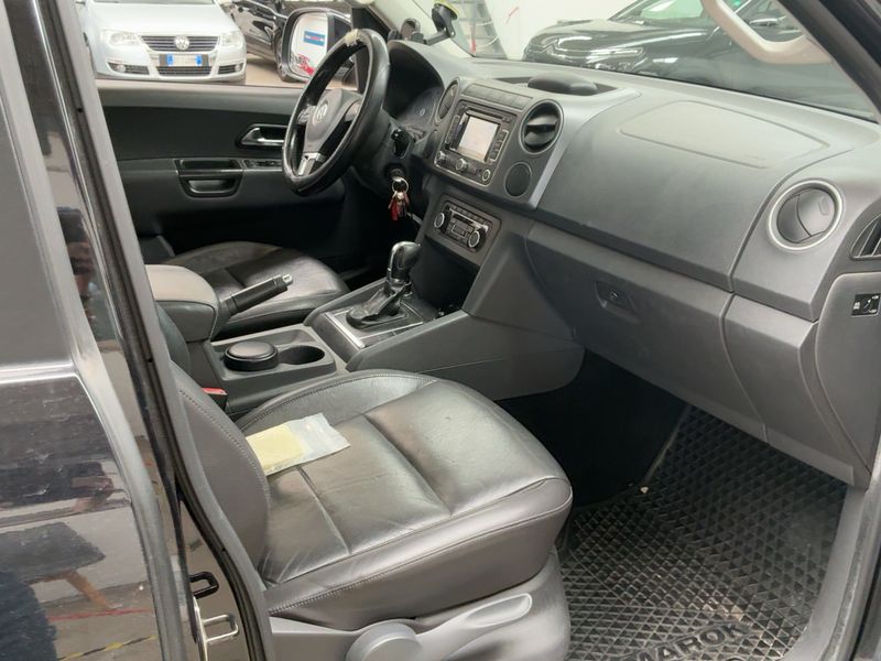 Volkswagen Amarok 2.0 TDI Highline DoubleCab 4Motion — zdjęcie 11