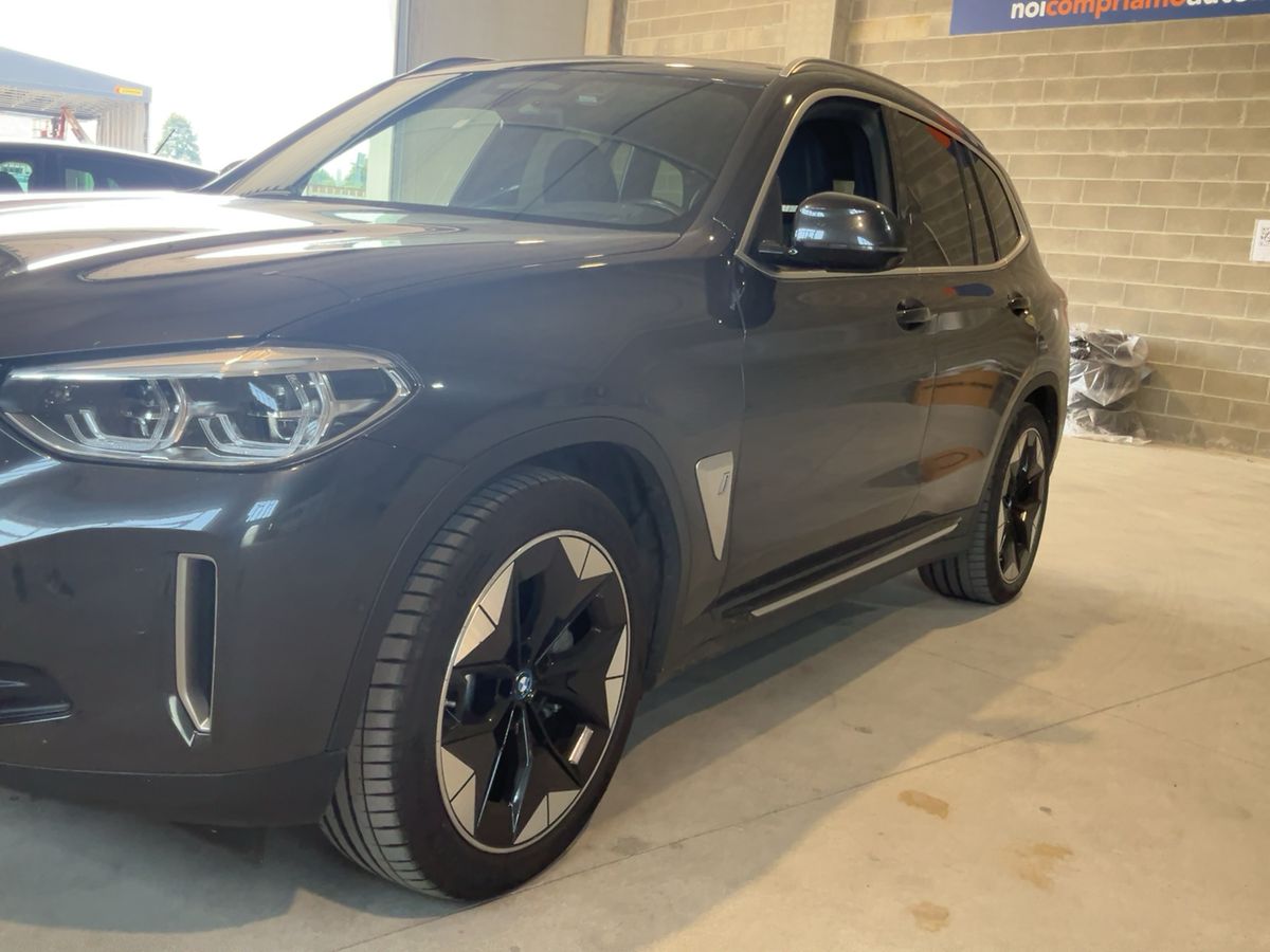 BMW iX3 d'occasion