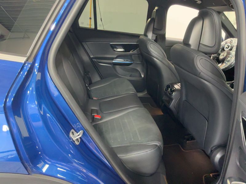 Mercedes-Benz GLC-Klasse GLC 220 d Mild-Hybrid 4Matic AMG Line 2022 – снимка 20