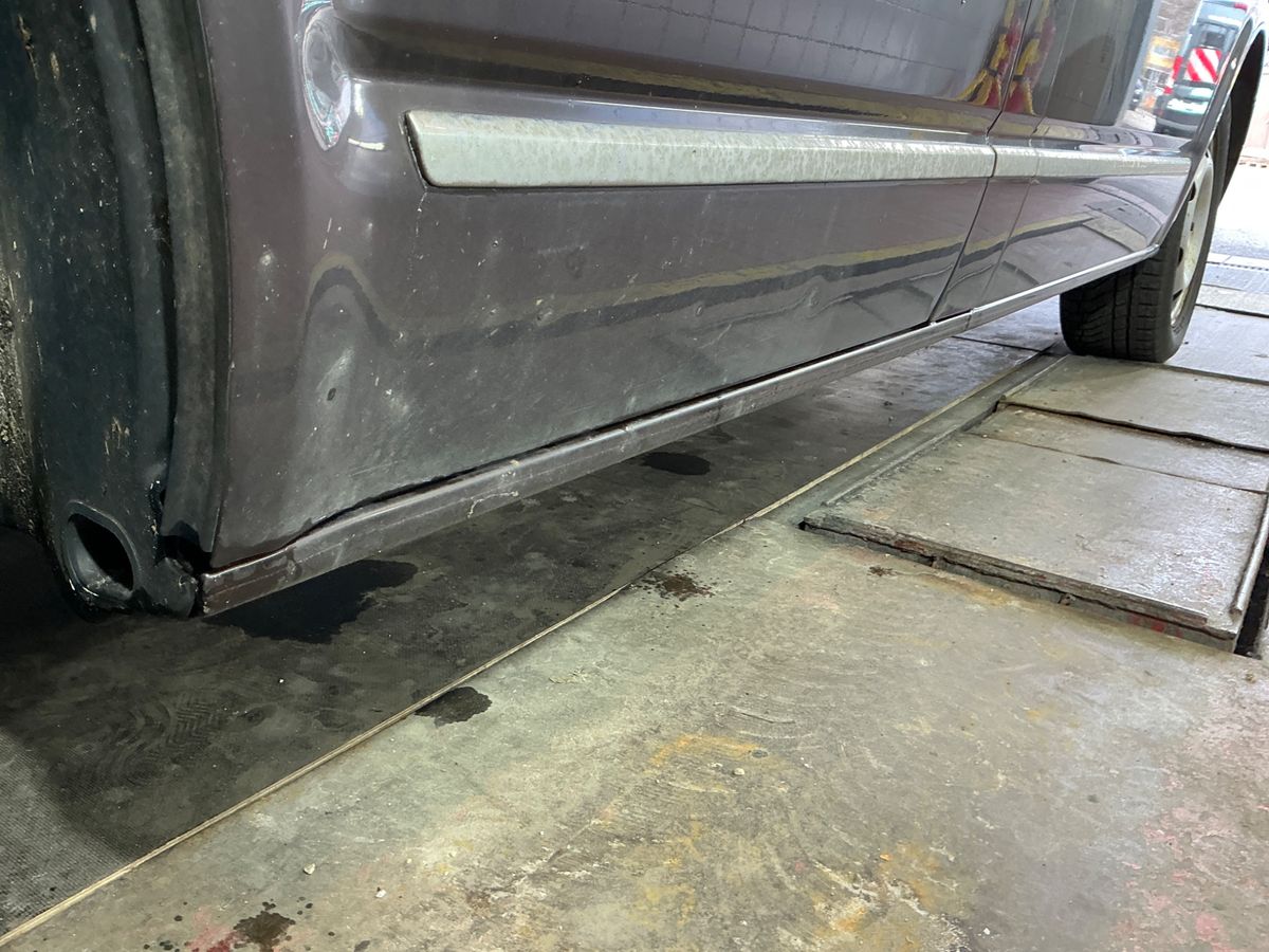 Volkswagen T5 2010 — photo 31