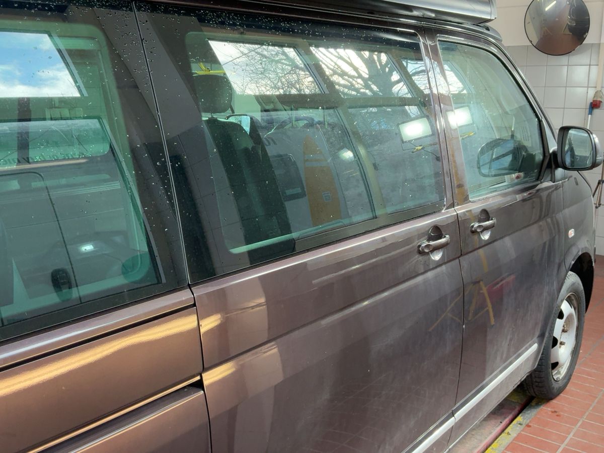 Volkswagen T5 2010 — photo 11