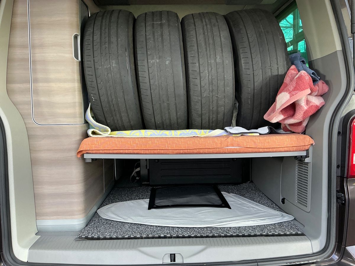 Volkswagen T5 2010 — photo 55