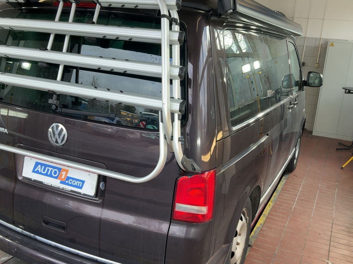 Volkswagen T5 2010 — photo 9