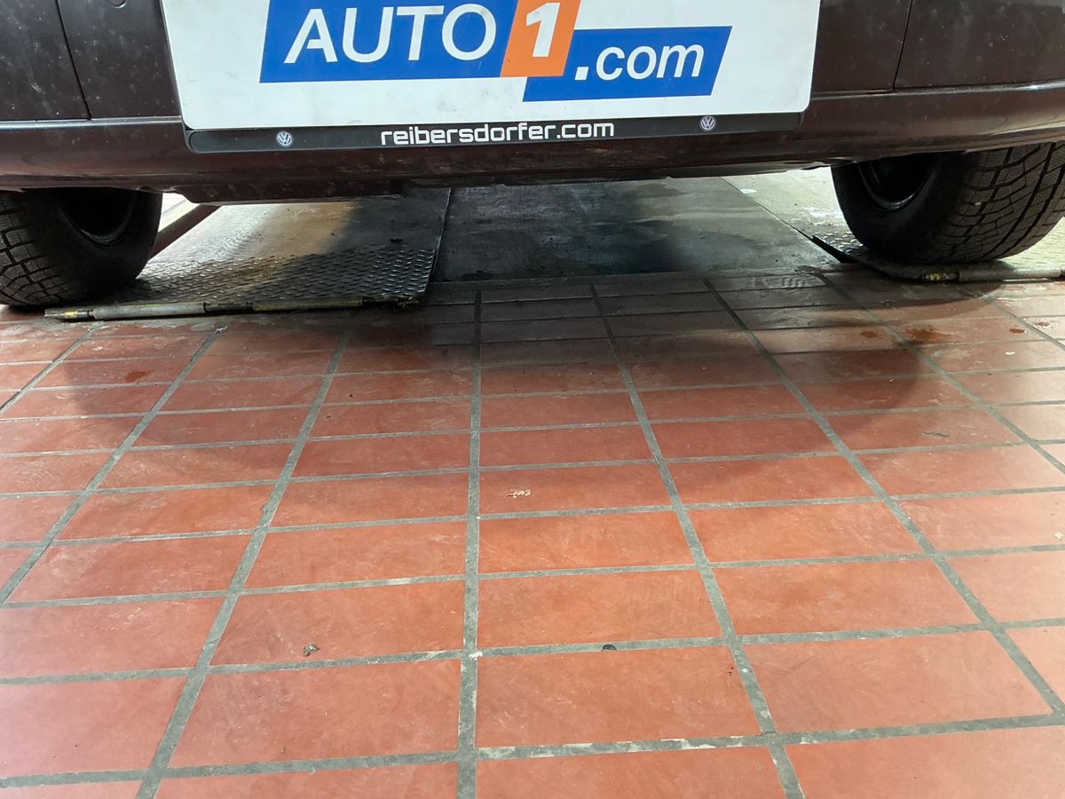 Volkswagen T5 2010 — photo 29