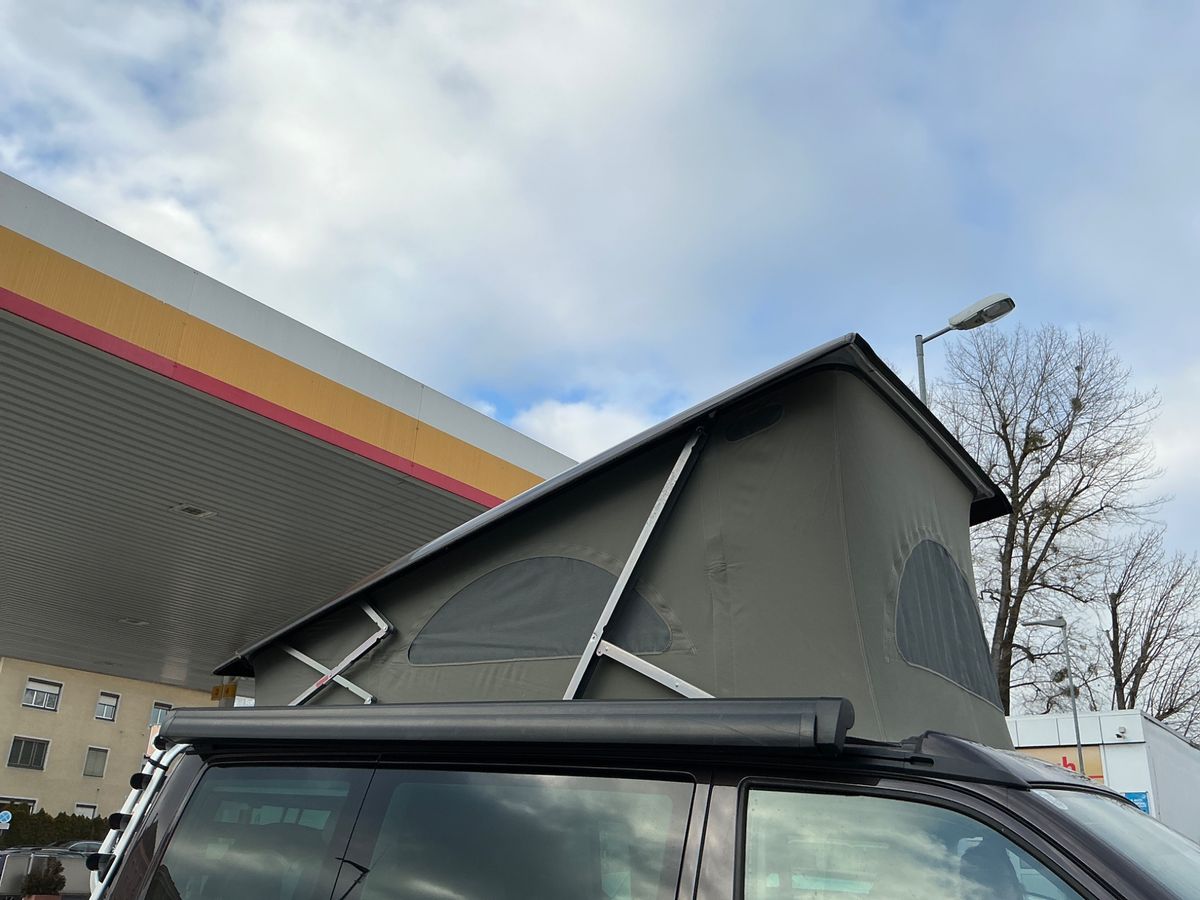 Volkswagen T5 2010 — photo 27