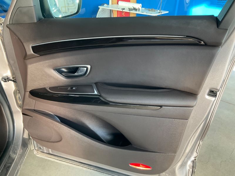 Renault Espace 1.8 TCe Limited 2019 – снимка 45