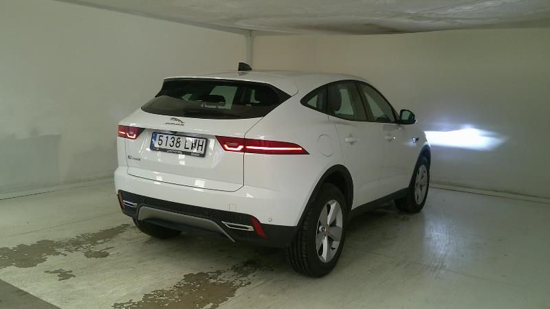 Jaguar E-Pace D165 Mild-Hybrid S AWD — zdjęcie 5