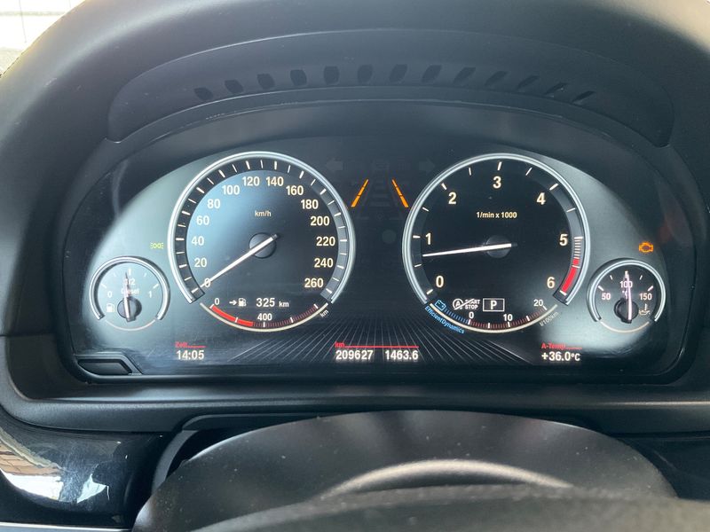 BMW 5er 530d xDrive 2015 – снимка 18