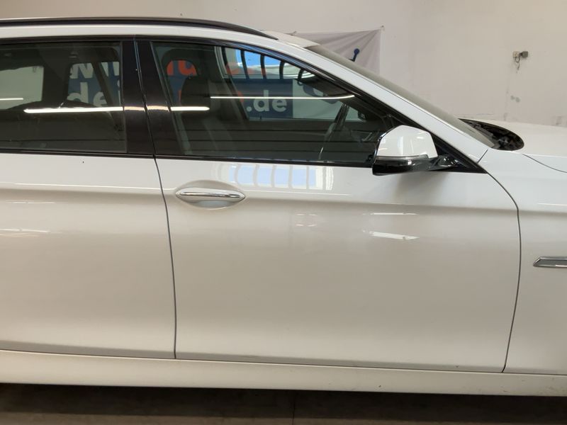 BMW 5er 530d xDrive 2015 – снимка 10