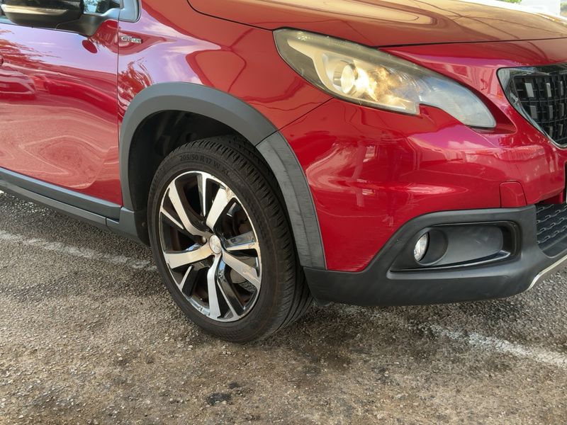 Peugeot 2008 1.2 e-THP GT Line 2017 – снимка 12