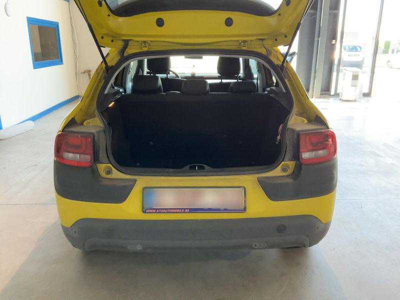 Citroen C4 Cactus 1.2 e-VTi Feel — zdjęcie 10