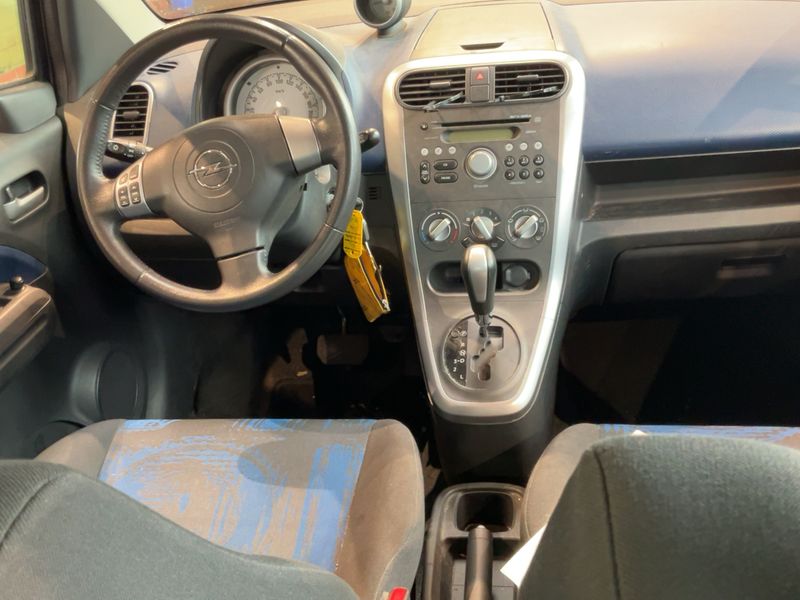 Opel Agila 1.2 Edition — zdjęcie 12