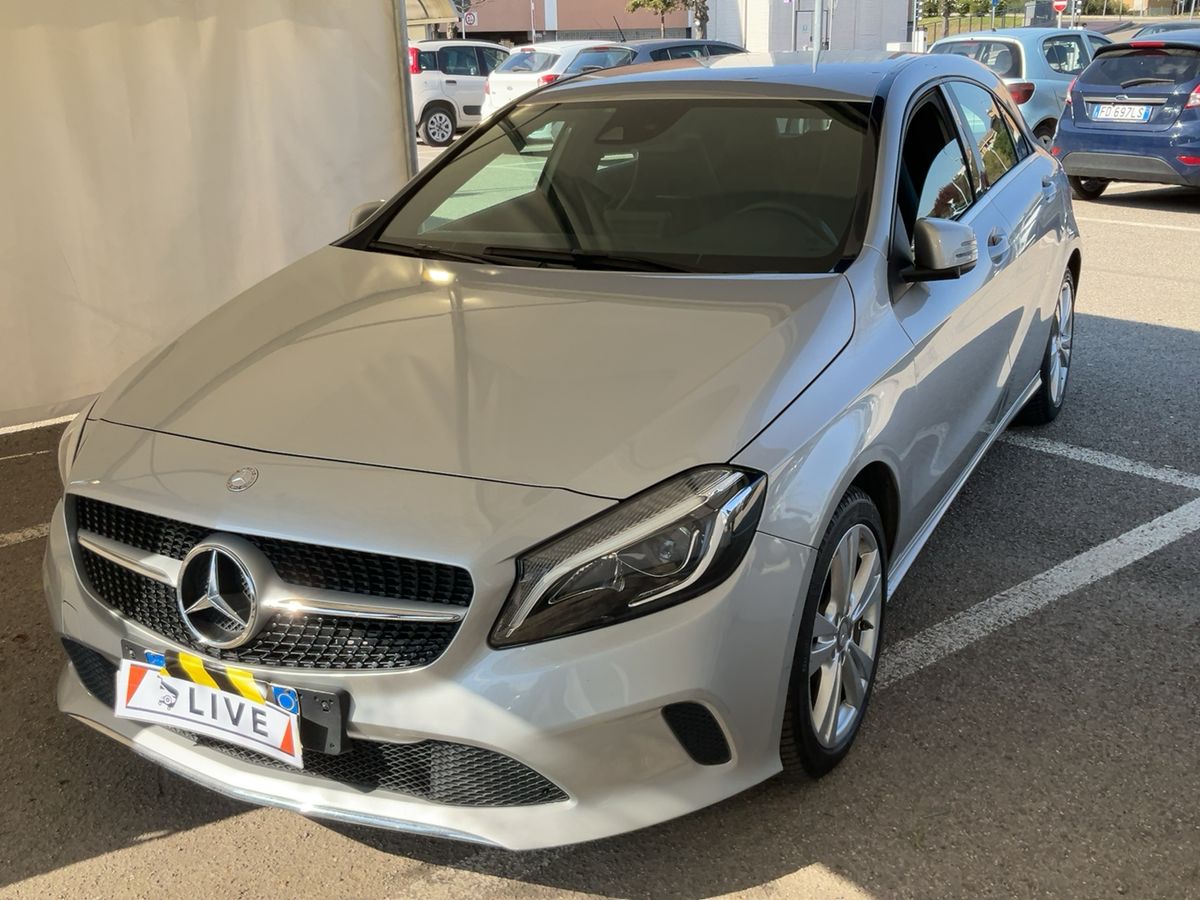 Mercedes-Benz A-Klasse 2017 — photo 1