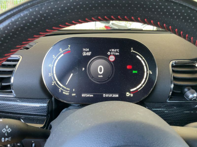MINI Clubman Cooper S — zdjęcie 13