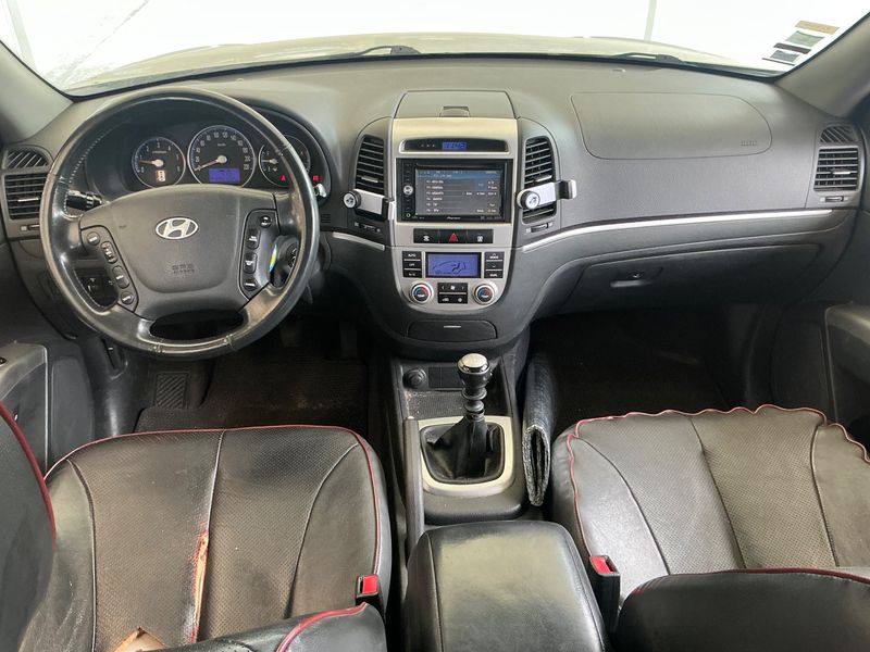 Hyundai Santa Fe 2.2 CRDi Comfort Full — zdjęcie 12