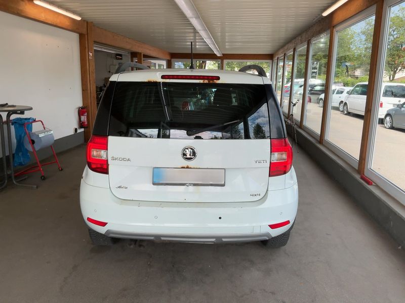 Skoda Yeti 2.0 TDI Joy 4x4 — zdjęcie 5