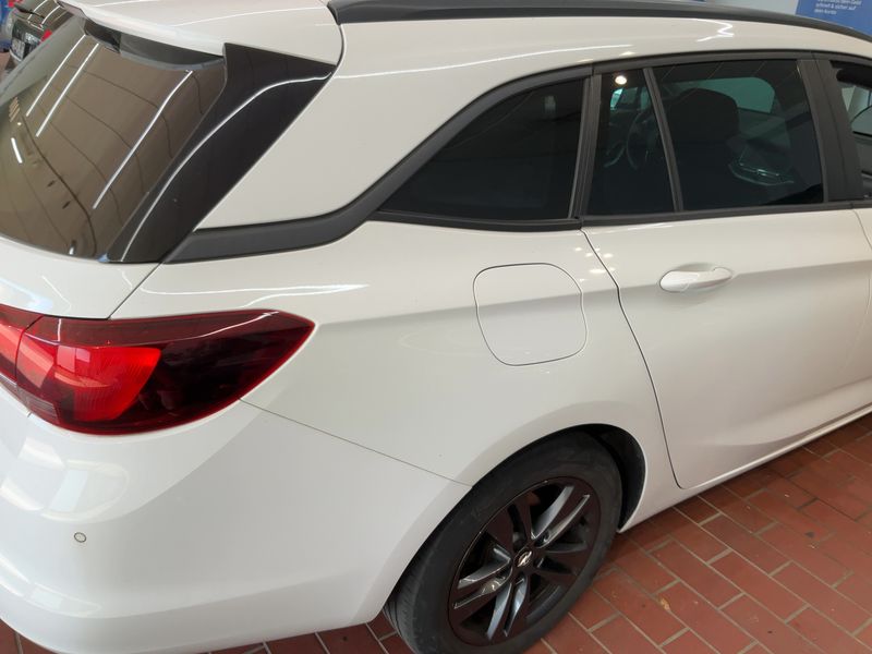 Opel Astra 1.5 CDTI 120 Jahre Start/Stop 2019 – снимка 8