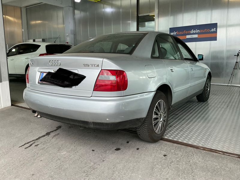 Audi A4 1.9 TDI 1997 – снимка 2