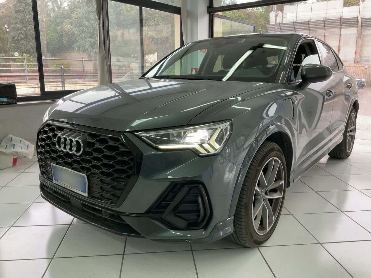 Audi Q3 2021