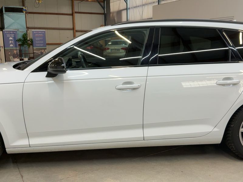 Audi A4 2.0 TDI Sport — zdjęcie 4