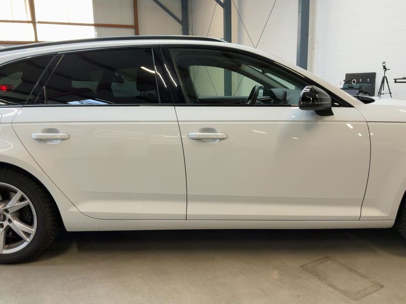 Audi A4 2.0 TDI Sport — zdjęcie 7