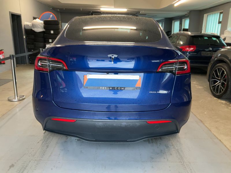 Tesla Model Y Max Range Dual AWD AWD — zdjęcie 5