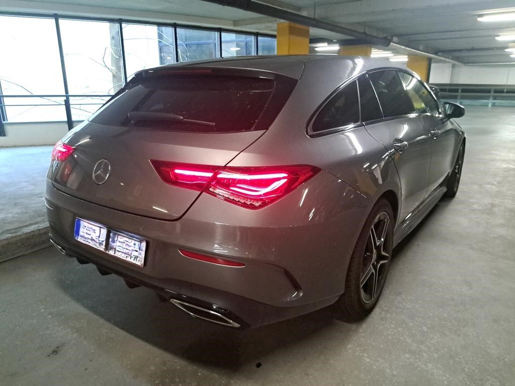 Mercedes-Benz CLA-Klasse CLA 200 d Shooting Brake AMG Line