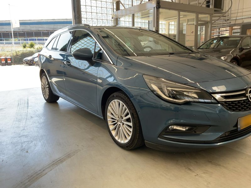Opel Astra 1.6 CDTI DPF Innovation 2016 – снимка 12