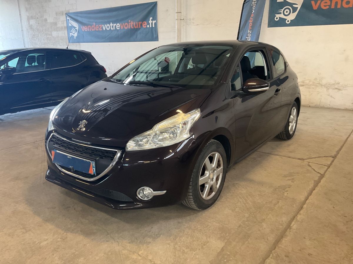 Peugeot 208 2013