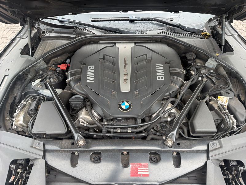 BMW 7er 750i L — zdjęcie 8