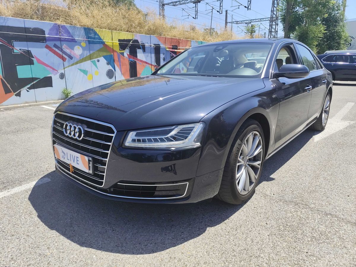 Audi A8 4.2 V8 TDI clean diesel quattro