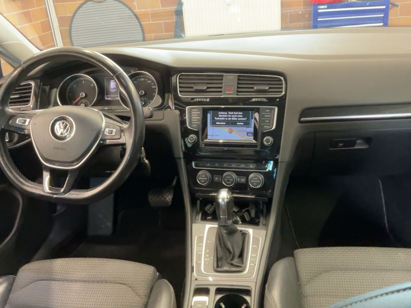 Volkswagen Golf VII 2.0 TDI Highline BlueMotion Tech — zdjęcie 12