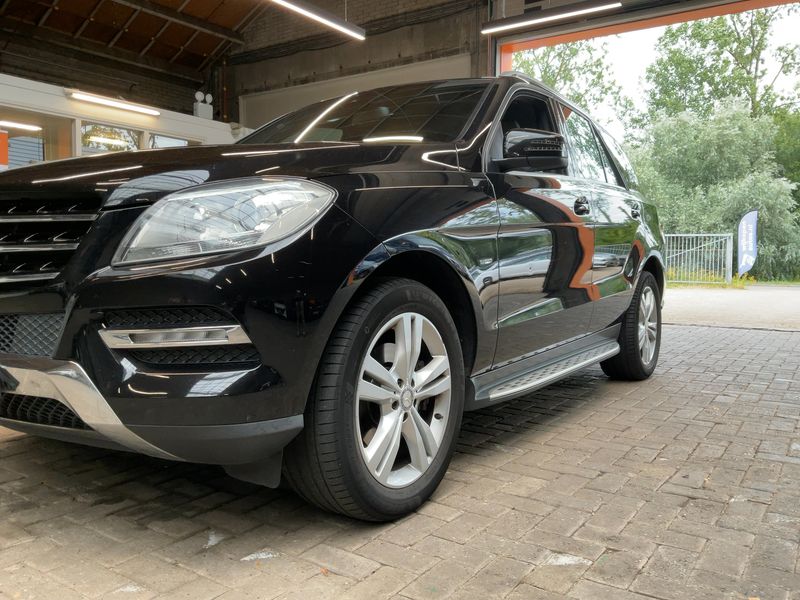 Mercedes-Benz M-Klasse ML 250 CDI BlueTEC — zdjęcie 2