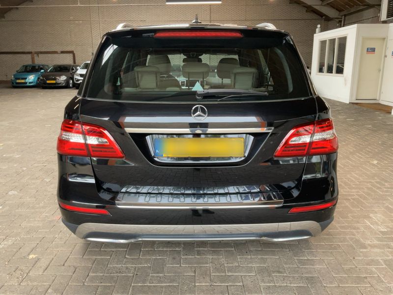 Mercedes-Benz M-Klasse ML 250 CDI BlueTEC — zdjęcie 5