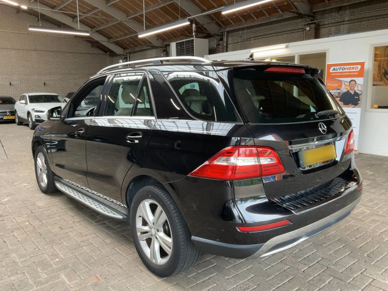 Mercedes-Benz M-Klasse ML 250 CDI BlueTEC — zdjęcie 3